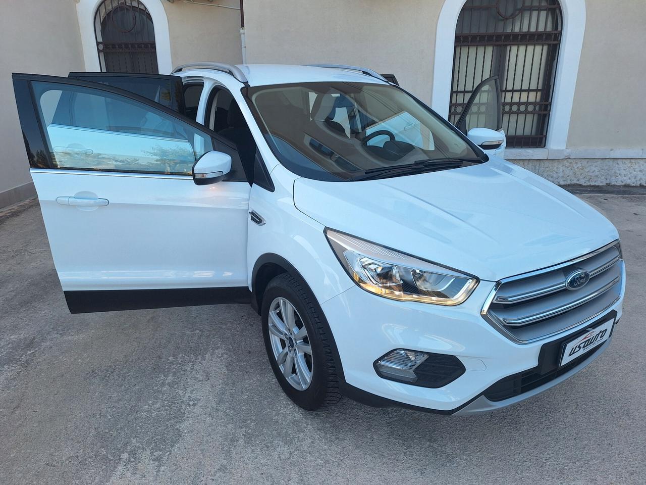 Ford Kuga 1.5 TDCI 120 CV Titanium PERFETTA