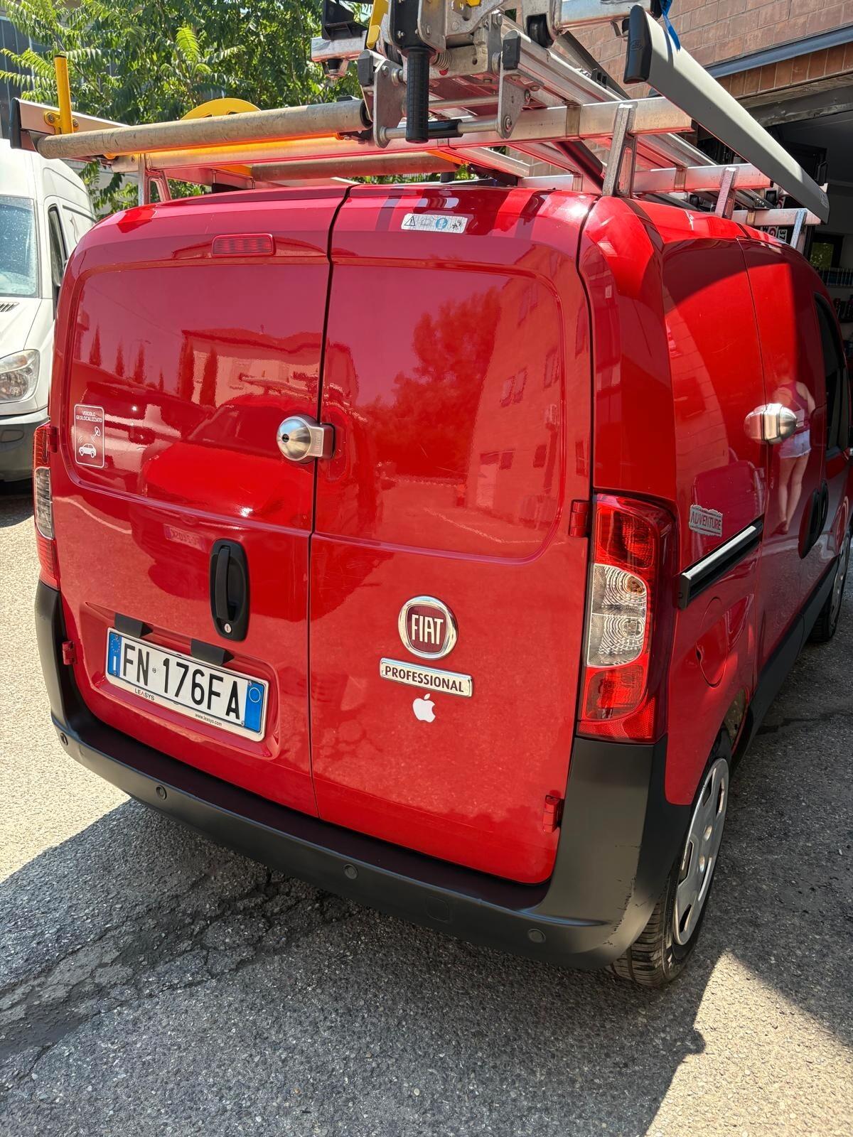 Fiat Fiorino 1.3 MJT 95CV Combinato Adventure