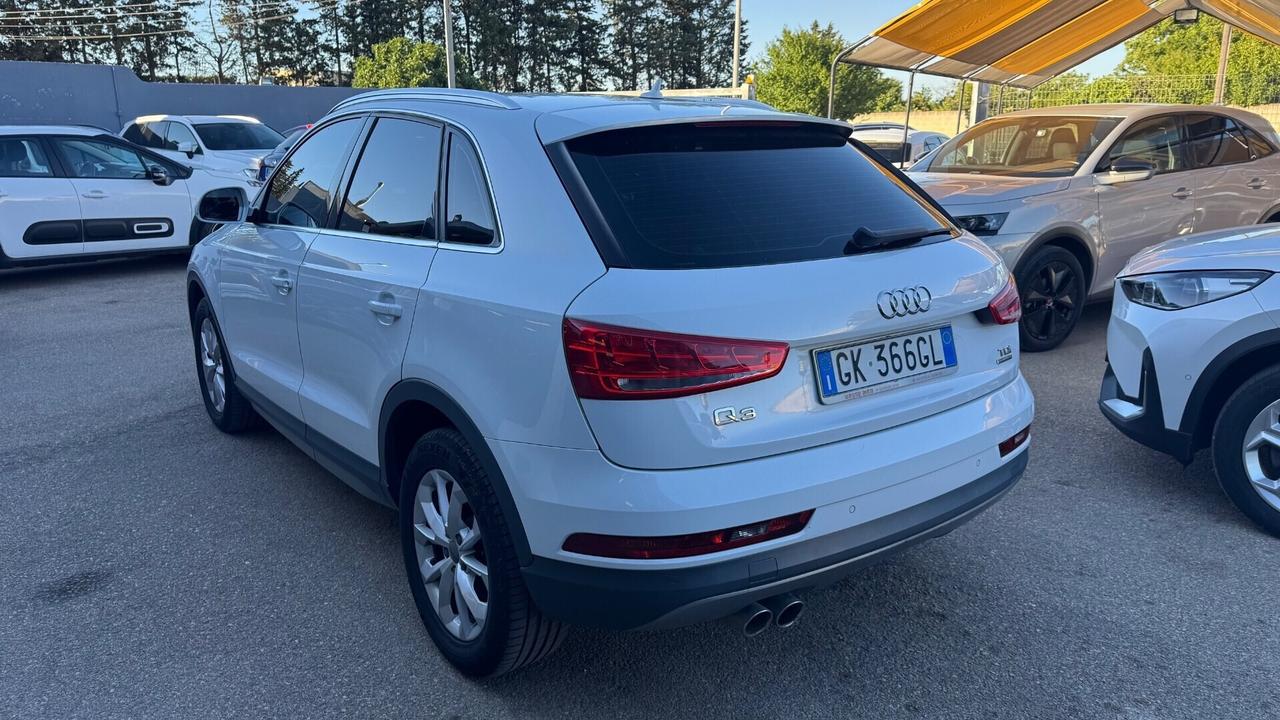 Audi Q3 2.0 TDI 150 CV quattro Sport
