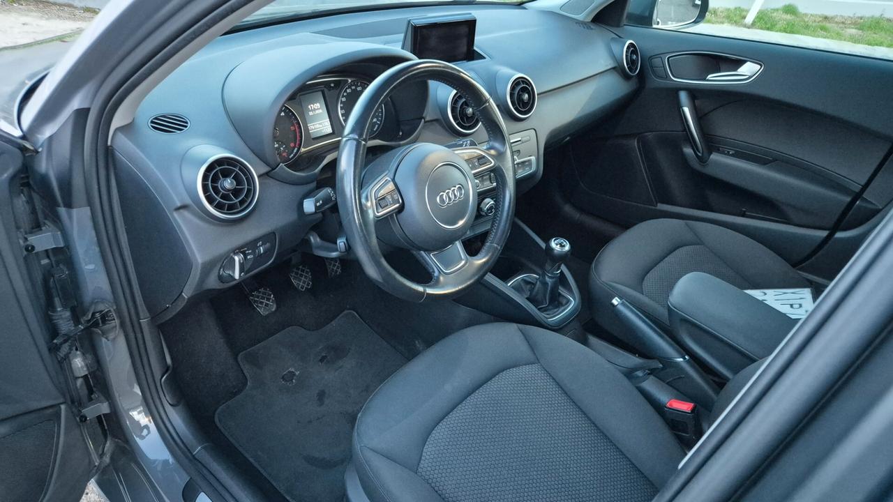 Audi A1 SPB 1.6 TDI 116 CV Metal plus