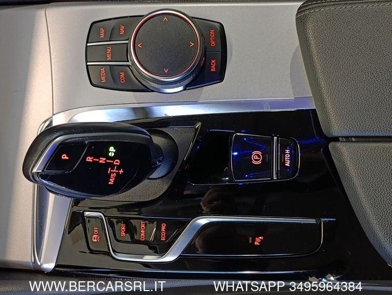 BMW Serie 5 520d 48V xDrive Business*LED*PACCHETTO LUCI*SEDILI IN PELLE*PDC*TELECAMERA*