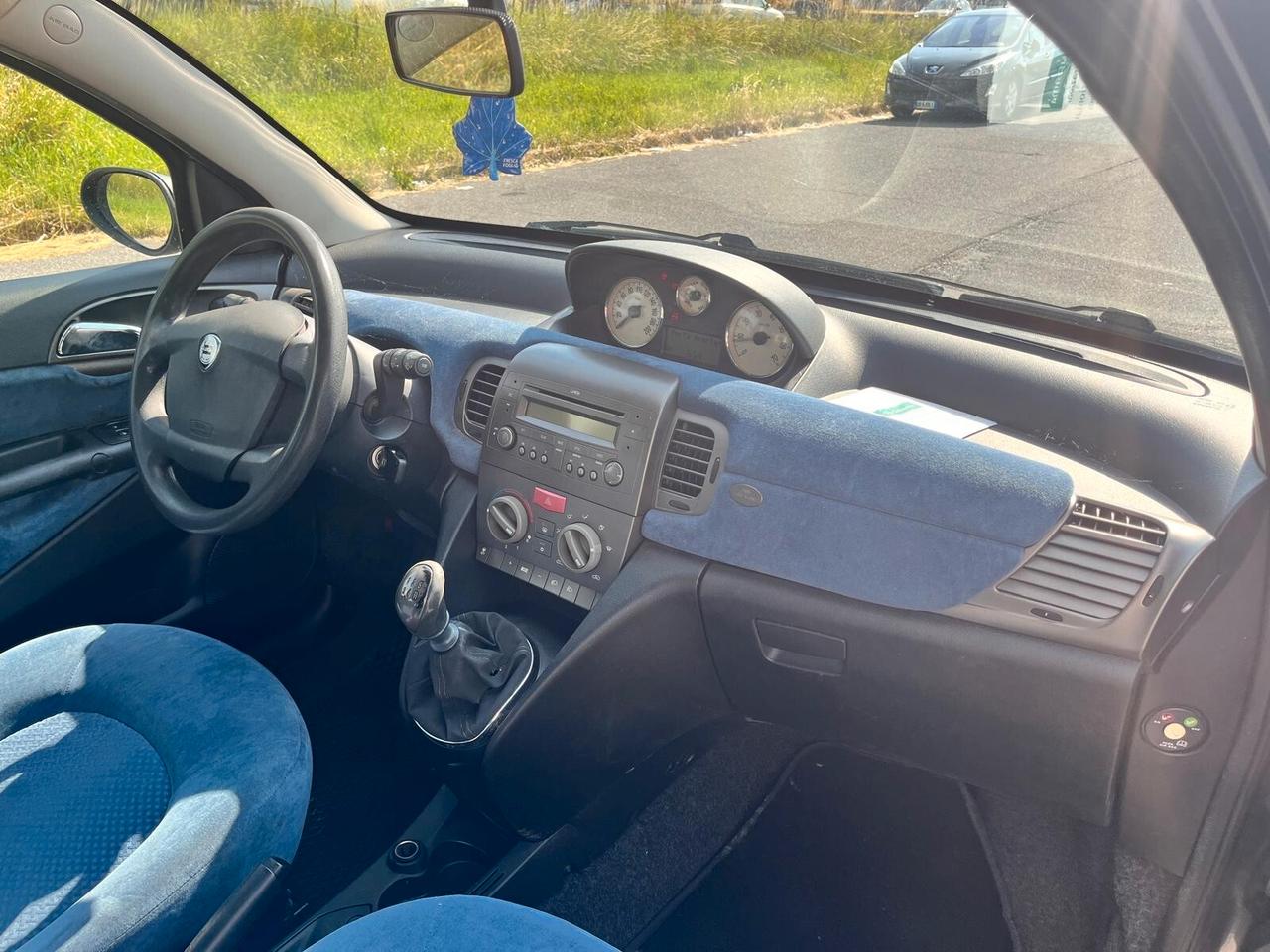 Lancia Ypsilon 1.2