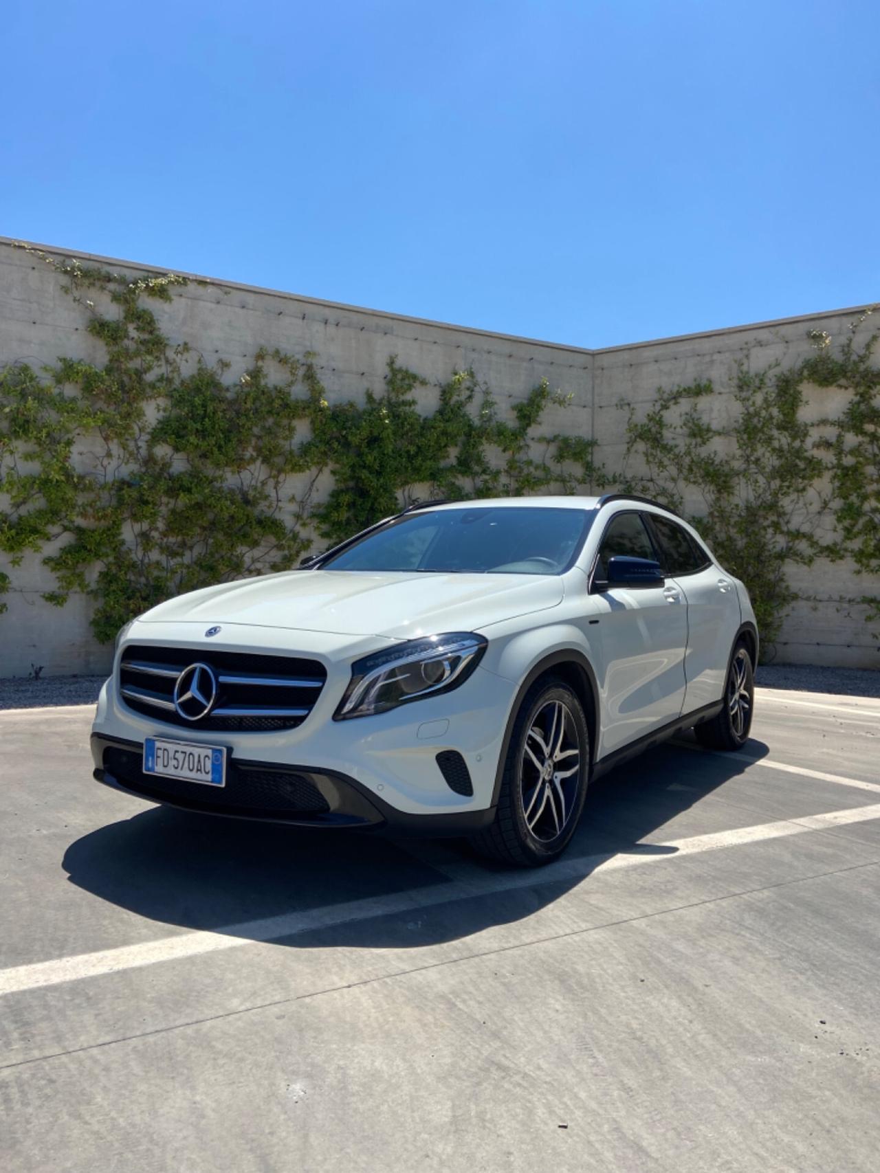 Mercedes-benz GLA 220 GLA 220 d Automatic 4Matic Premium Night Edition