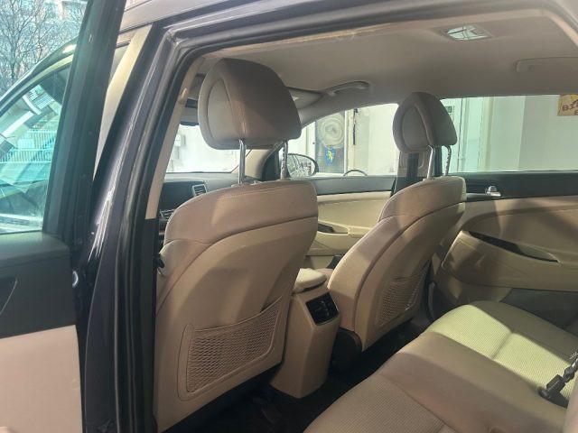 HYUNDAI Tucson 1.7 CRDi XPossible EURO6B - NAVI E RETROC.