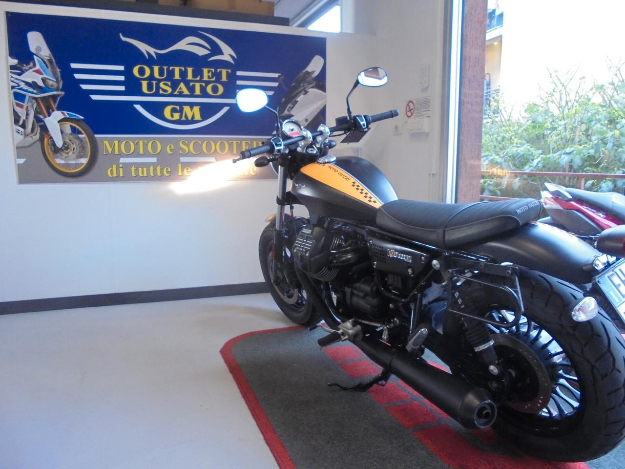 Moto Guzzi V9 ABS + TCS