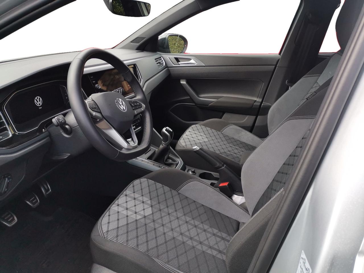 VOLKSWAGEN Taigo - Taigo 1.0 tsi R-Line 115cv