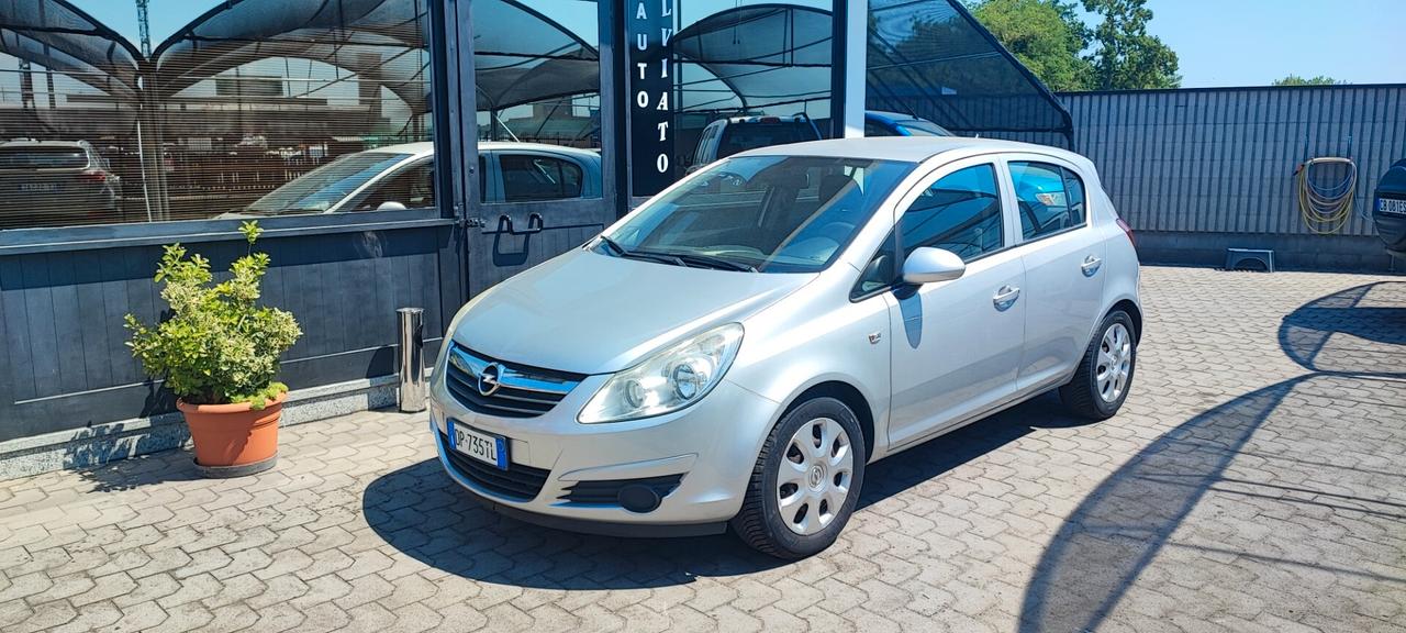 Opel Corsa 1.2 5 porte uni.pro