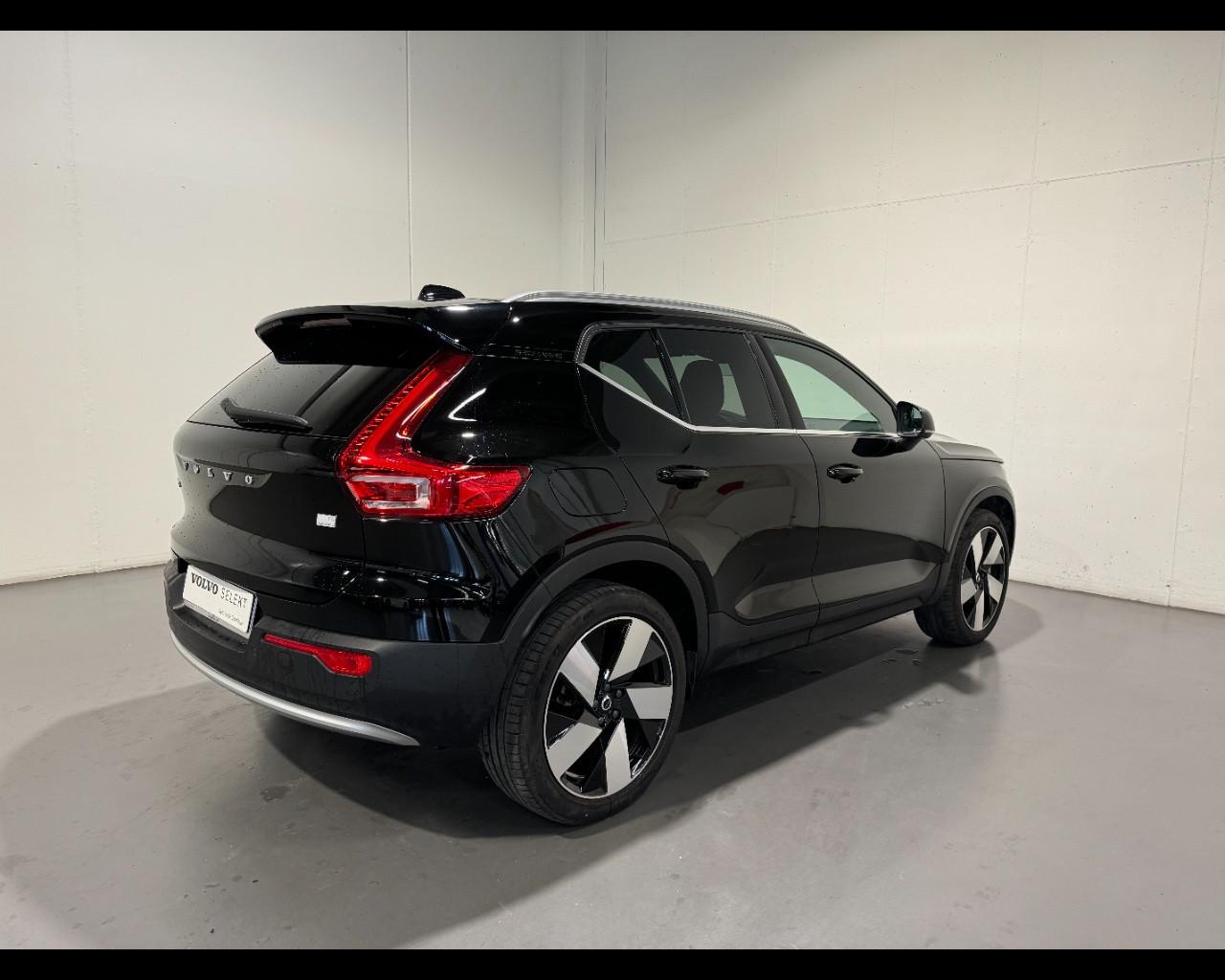 VOLVO XC40 T4 RECHARGE GEARTRONIC ULTRA BRIGHT