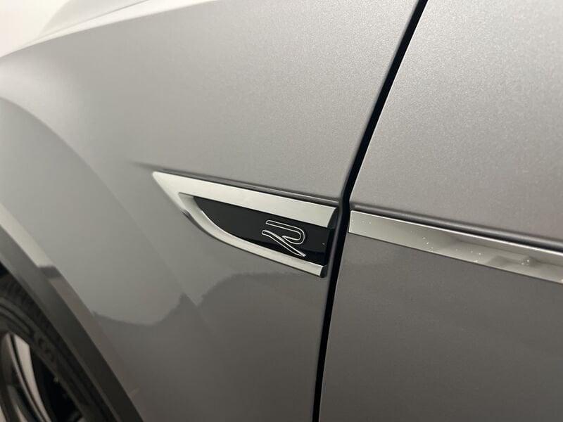 Volkswagen T-Roc Nuovo R-Line 1.0 TSI 81 kW (110 CV) Manuale