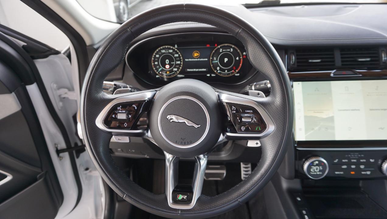 Jaguar E-Pace 2.0d i4 mhev R-Dynamic HSE awd 204cv auto