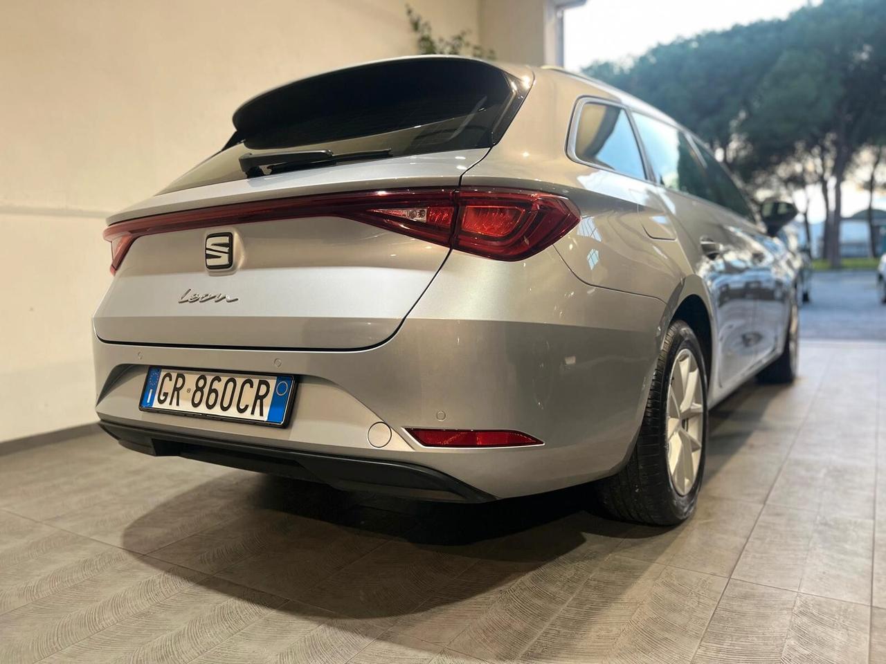 SEAT LEON SPORTSTOURER 2.0 TDI 150 CV DSG *2023* *UNICOPRO*