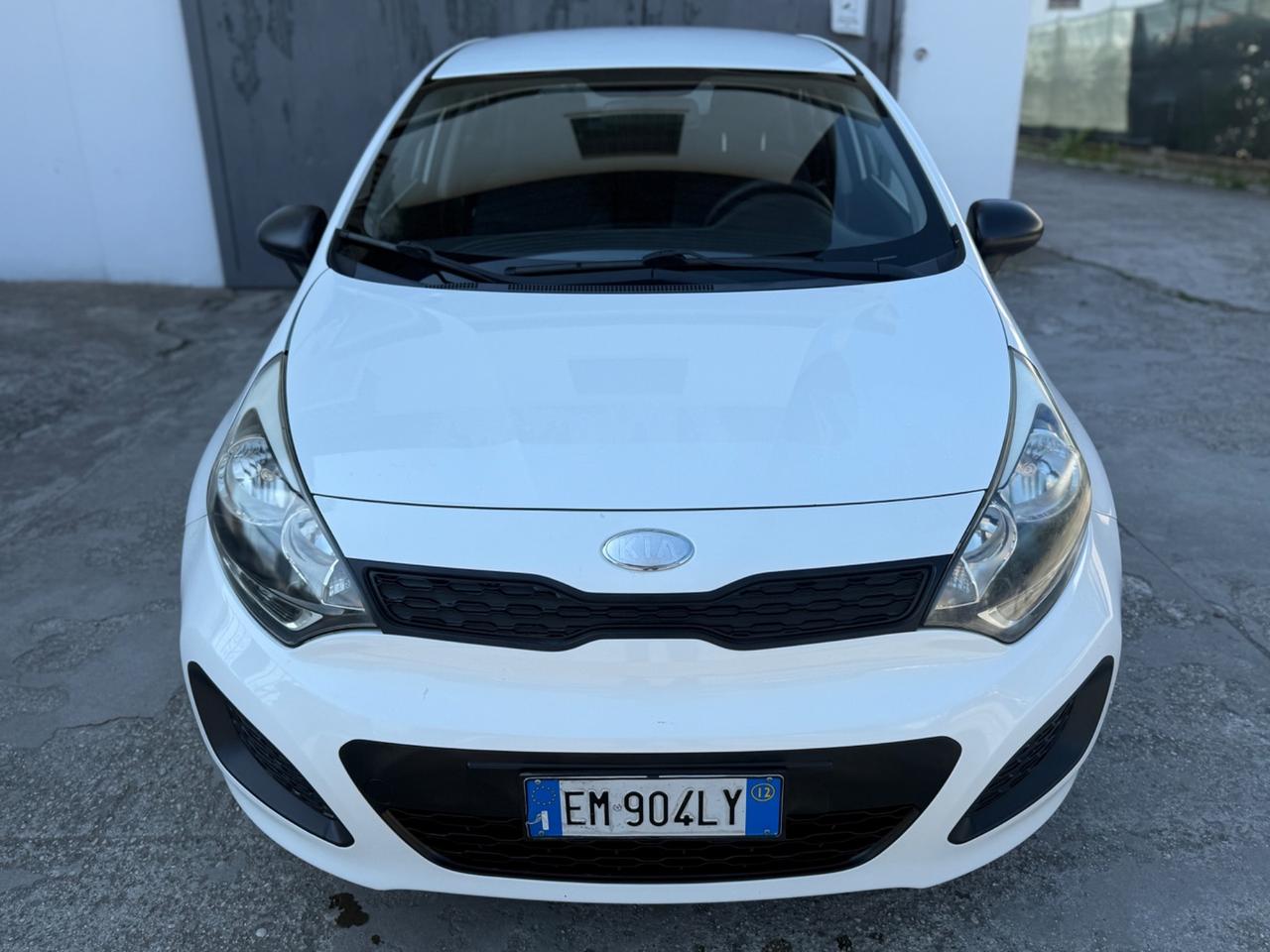 Kia Rio 1.1 CRDi 6 Marce NEOPAT. 2012 UNICO PROP.