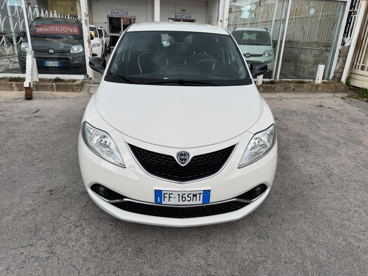 Lancia Ypsilon 1.2 GPL ECOCHIC 12/2016