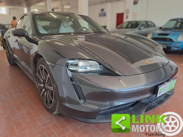 PORSCHE Taycan 4S Performance