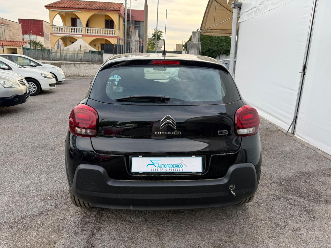 Citroen C3 1.2 Benz. Incidentata