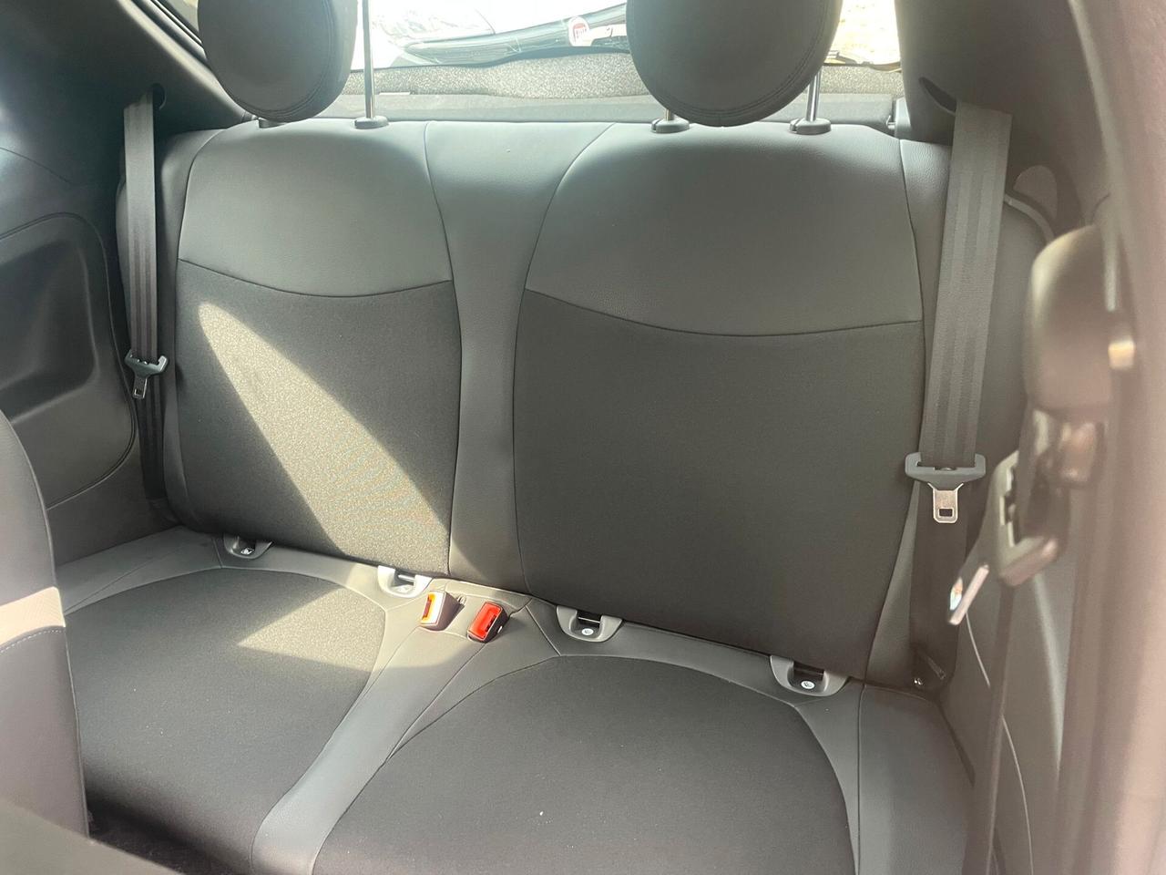 Fiat 500 1.2 S radio 7" sensori park