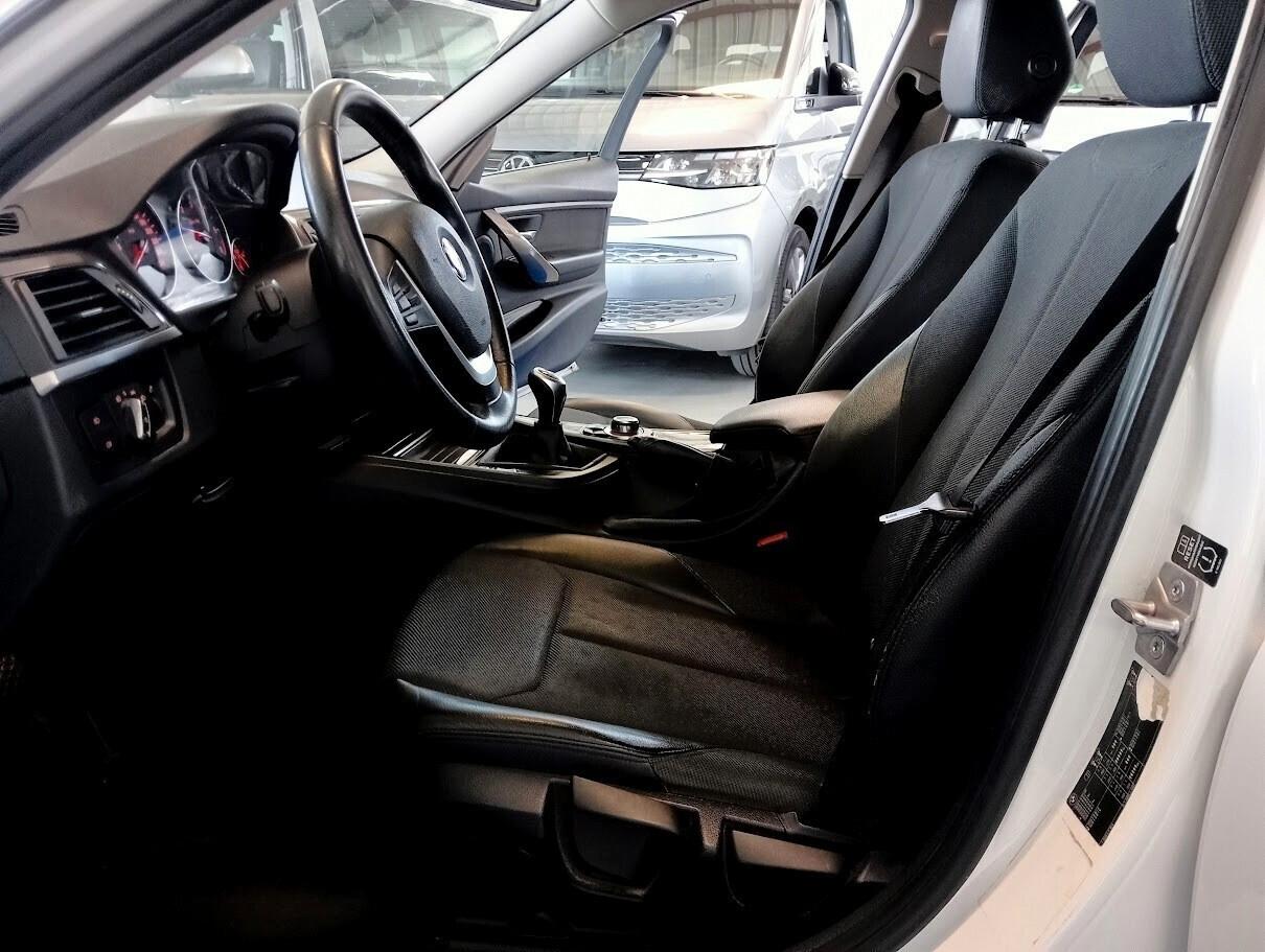 BMW 318 D Touring MODERN MANUALE LED 17" NAVI