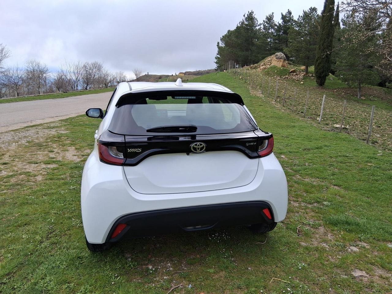 Toyota Yaris 1.5 Hybrid Active