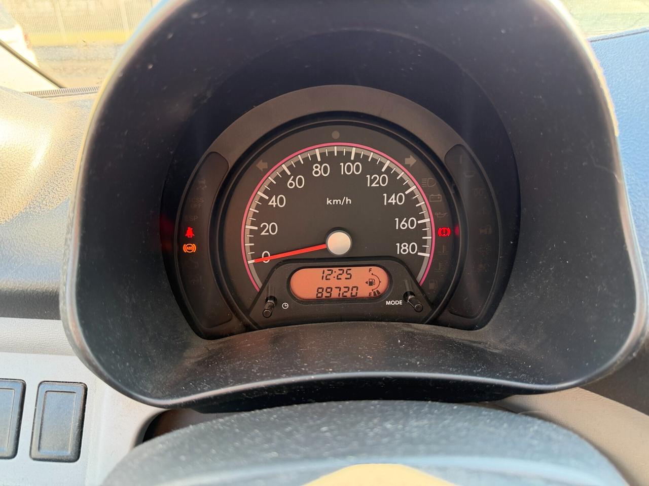 Nissan Pixo 1.0 5 porte Active