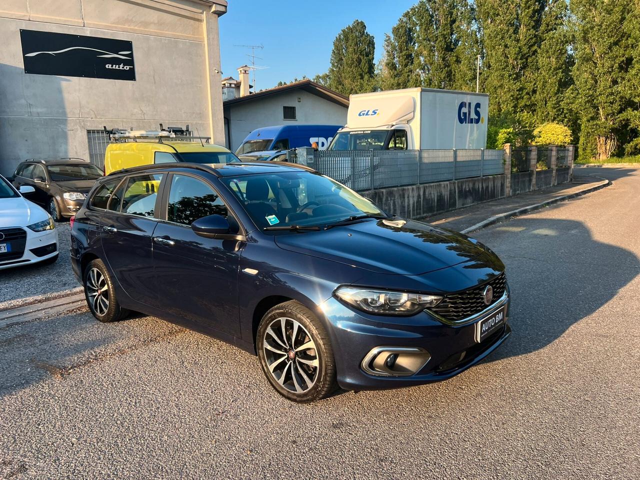 Fiat Tipo 1.6 Mjt S&S SW Lounge