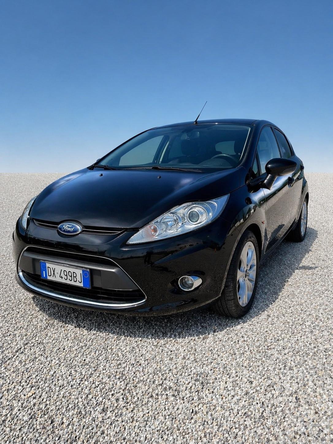 Ford Fiesta 1.4 TDCi 5p. Ghia