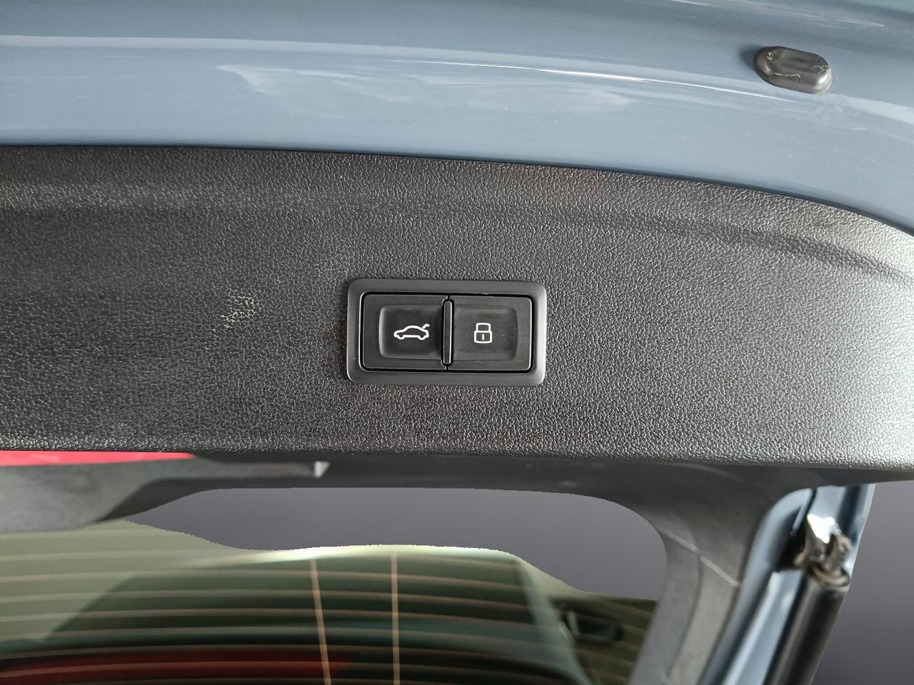 AUDI A3 IV 2020 Sportback - A3 2020 Sportback - RS3 Sportback 2.5 tfsi quattro s-tronic