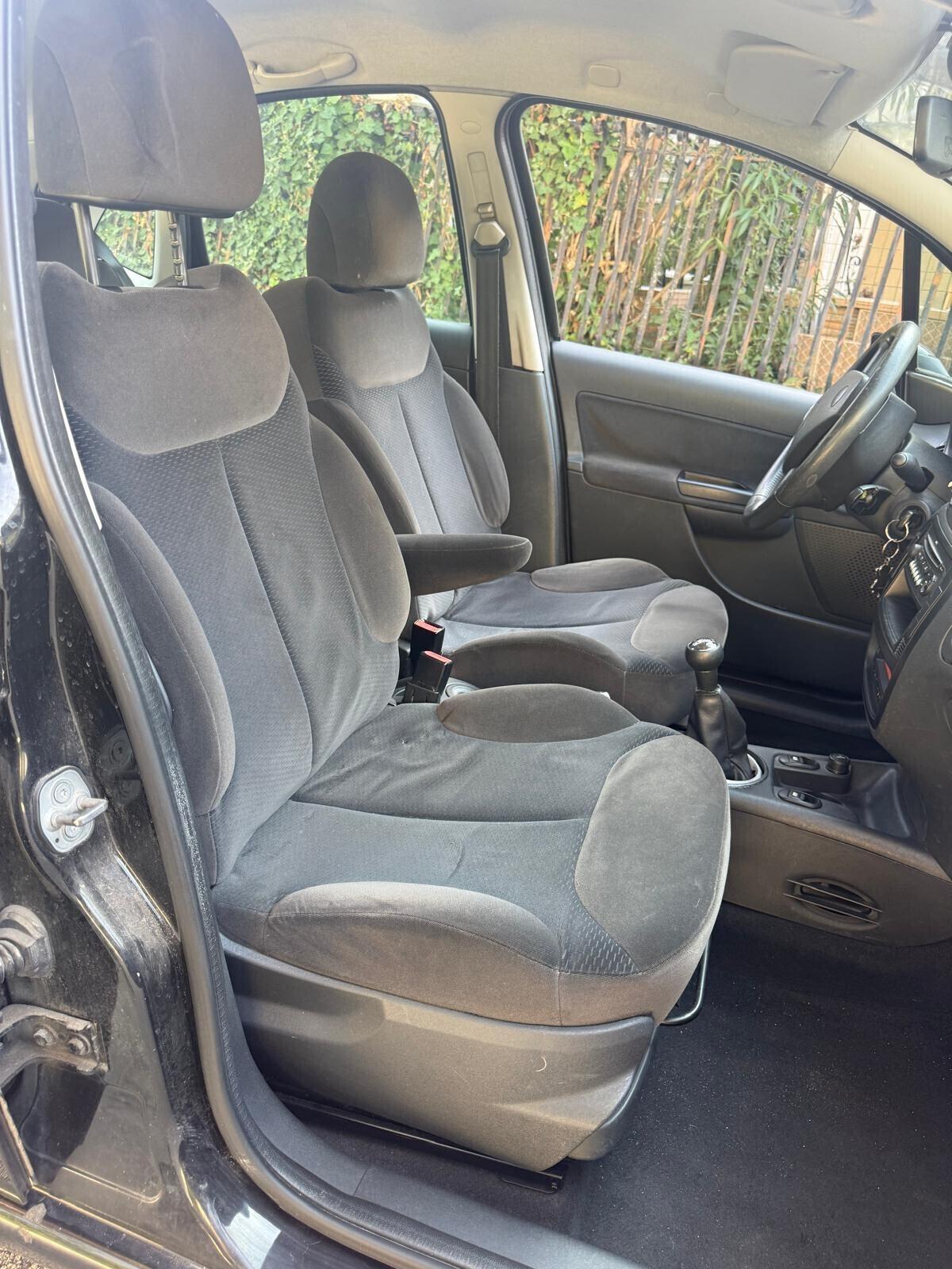 Citroen C3 Exclusive 1.1 benzina Unipropr NEOPATENTATI