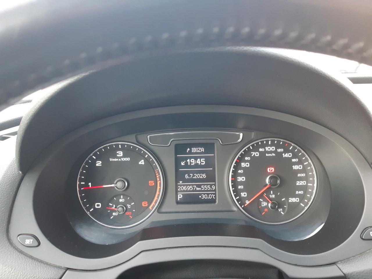 Audi Q3 2.0 tdi Business quattro 150cv