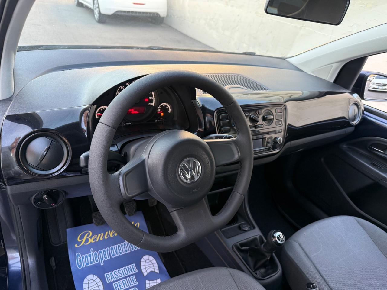 Volkswagen up! 1.0benzina - 2013