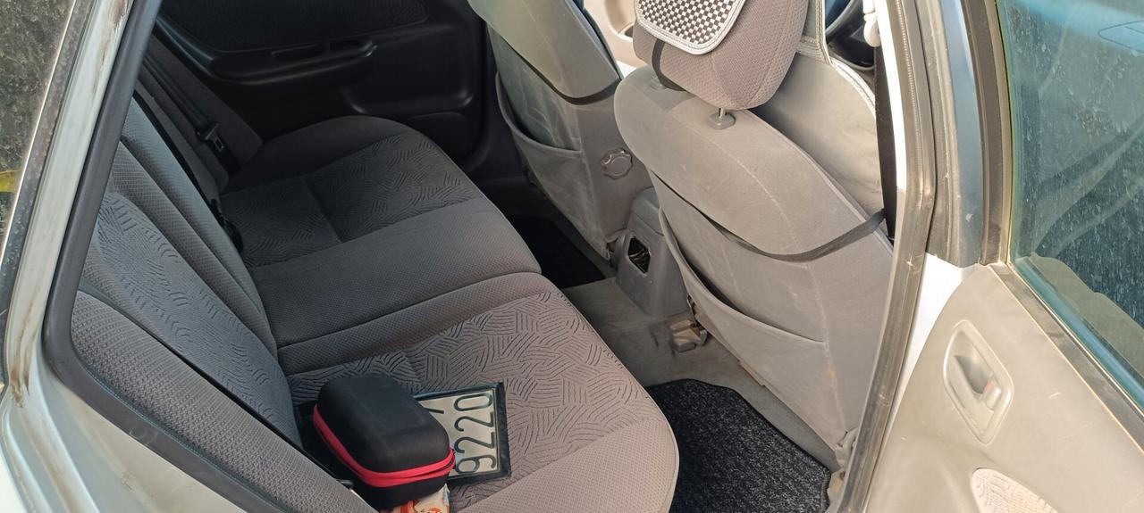 Toyota Avensis 2.0 Tdi D-4D cat Sol