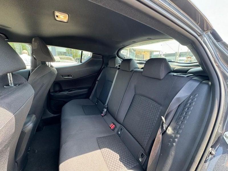 Toyota C-HR 1.8H (122CV) E-CVT Active