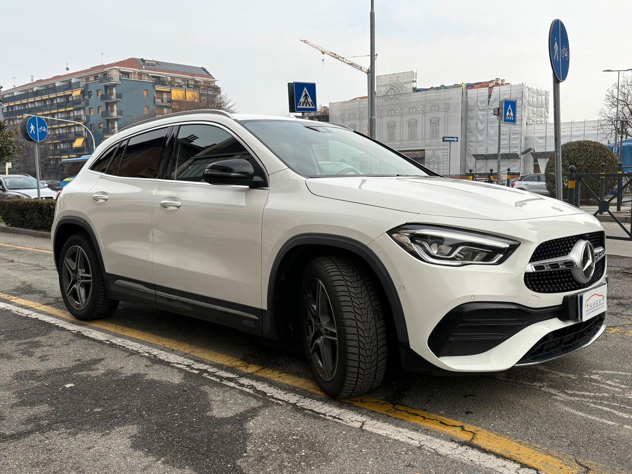 Mercedes-Benz GLA 200 GLA-Clas #8981