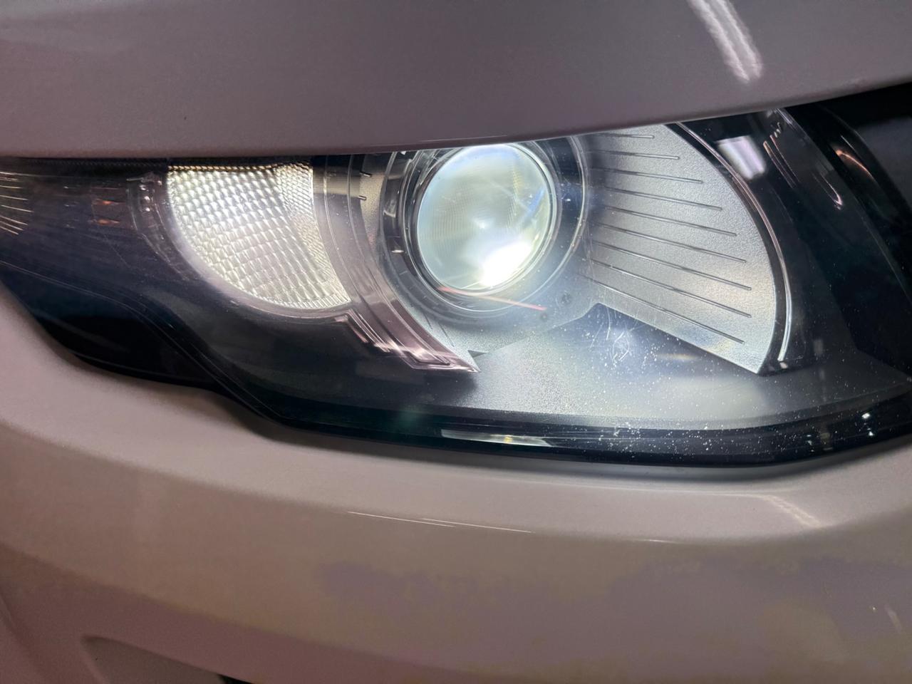 Land Rover Range Evoque 2.2 TD4 5p. Prestige