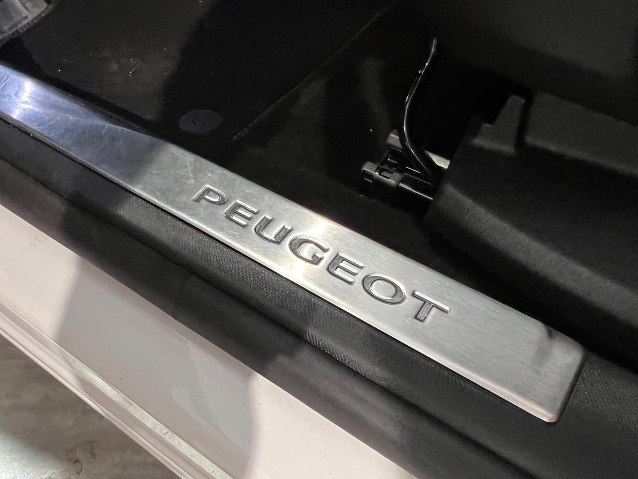 Peugeot 3008 BlueHDi 130 S&S EAT8 GT Line