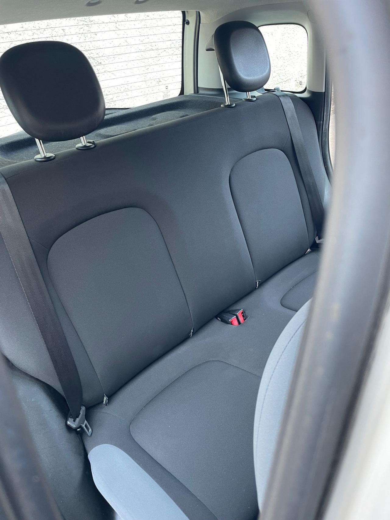 Fiat Panda 1.2 EasyPower Lounge dal nord italia tagliando e distribuzione ok