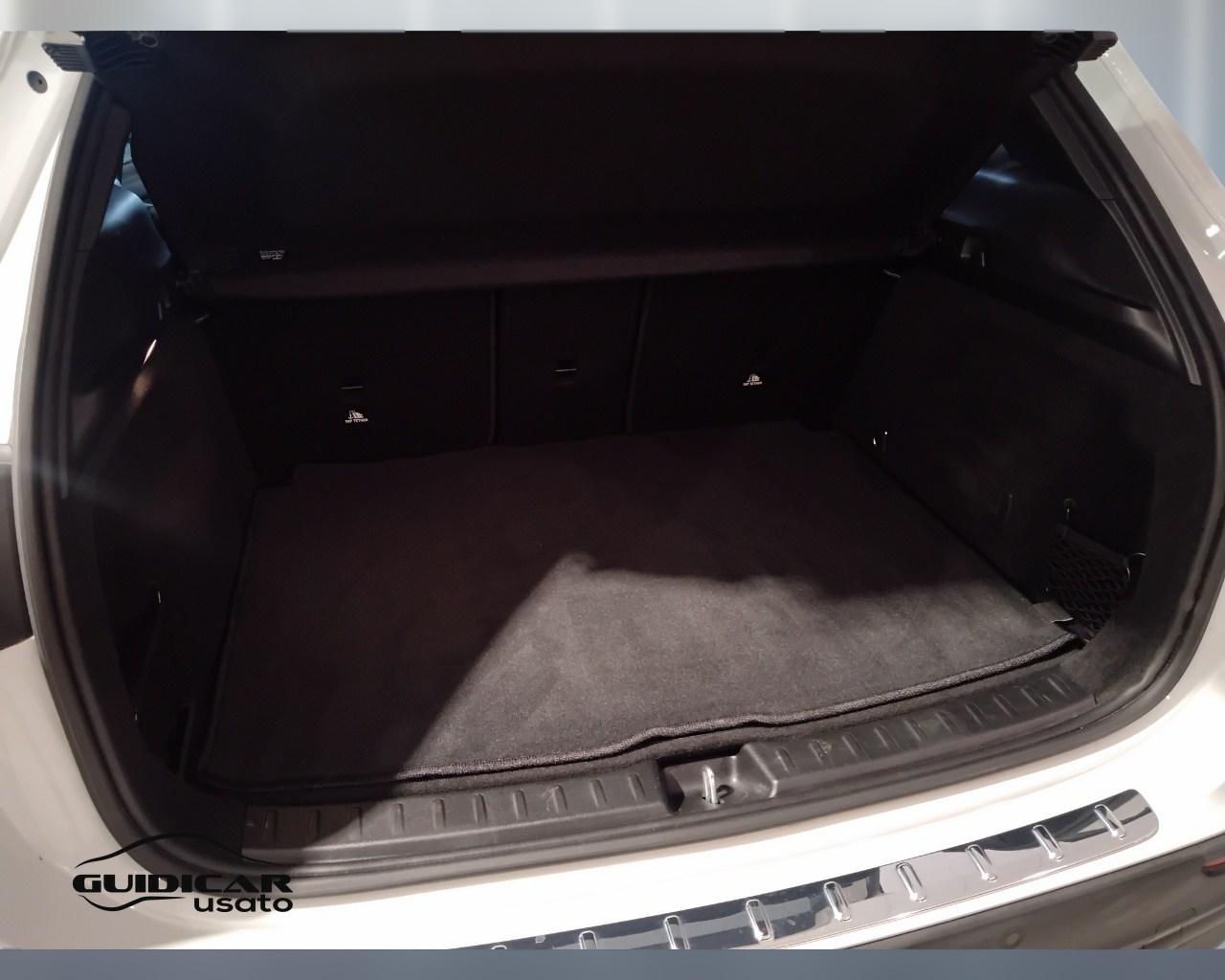 Mercedes-Benz GLA-H247 2023 - GLA 200 d AMG Line Premium auto