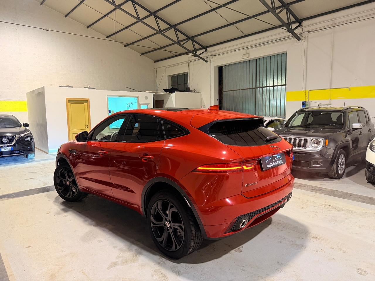 Jaguar E-Pace 2.0D 180 CV AWD First edition