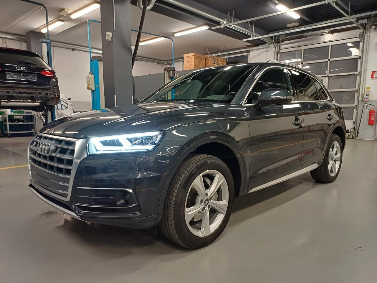 Audi Q5 40 TDI quattro S tronic Sport Advanced