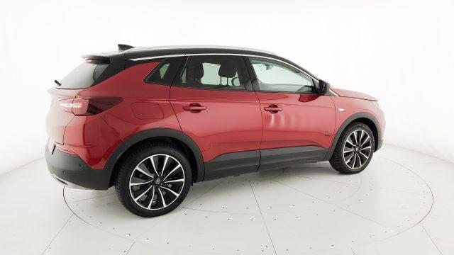 OPEL Grandland X 1.6 Hybrid4 Plug-in aut. AWD