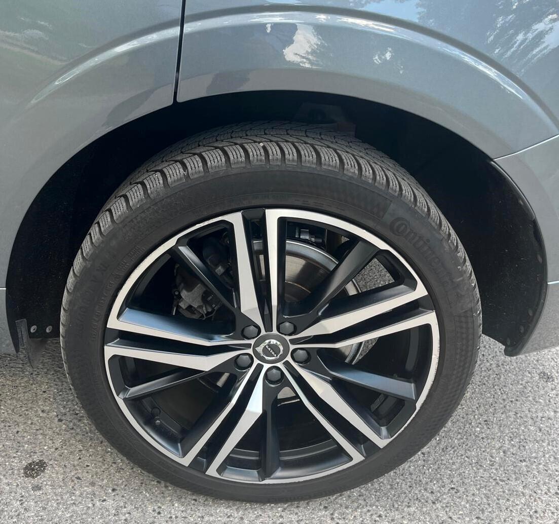 Volvo XC 60 XC60 B4 (d) AWD Geartronic R-design