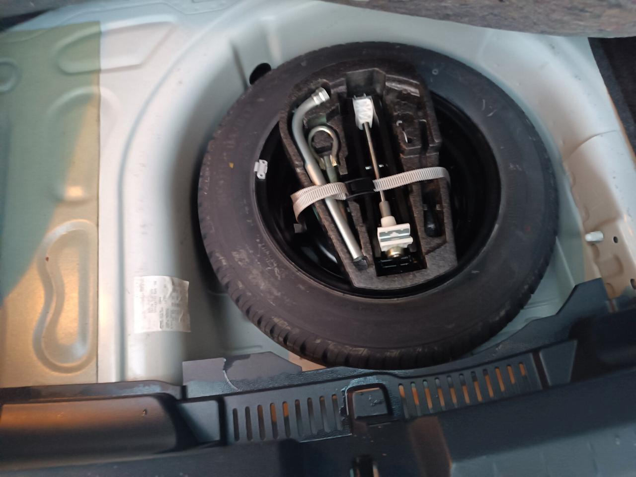 Seat Ibiza 1.2 70 CV 5p. Reference