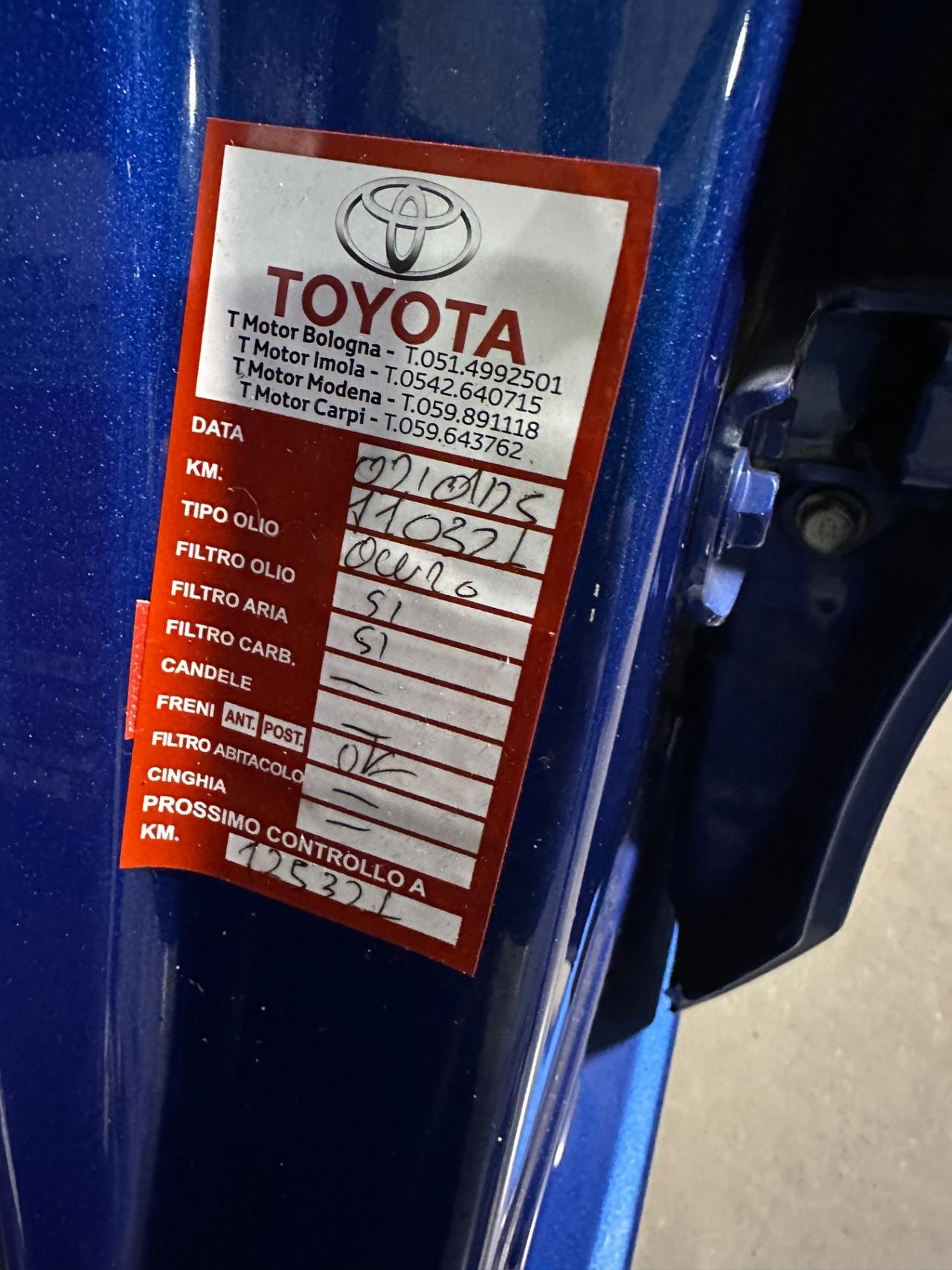 Toyota Yaris 1.5 Hybrid 5 porte Cool