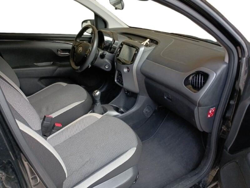 Toyota Aygo Aygo Connect 1.0 VVT-i 72 CV 5 porte x-fun