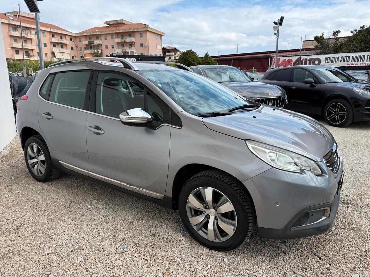 Peugeot 2008 1.6 e-HDi 92 CV Allure AUTOMATICA