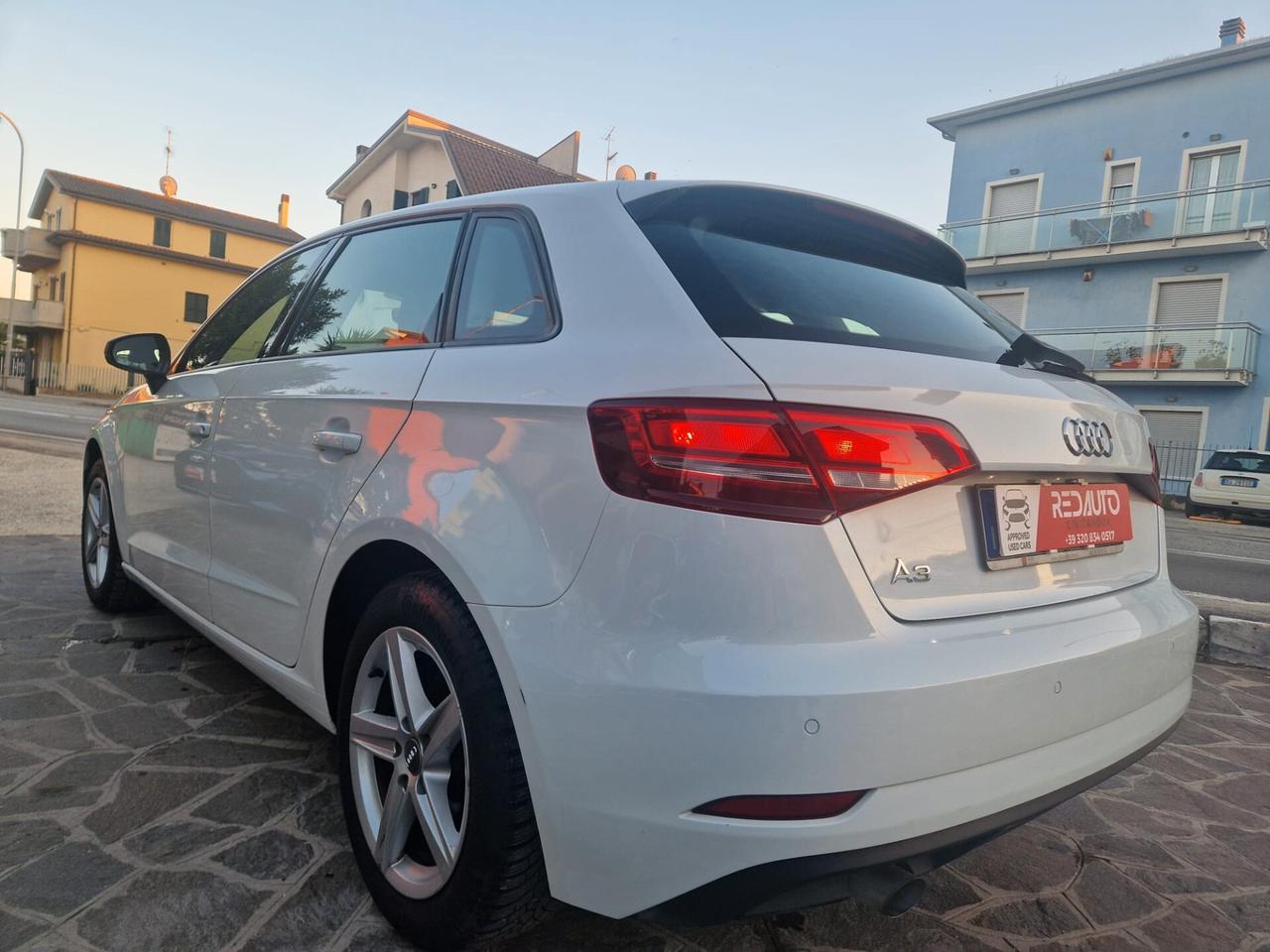 Audi A3 SPB 30 TDI Business