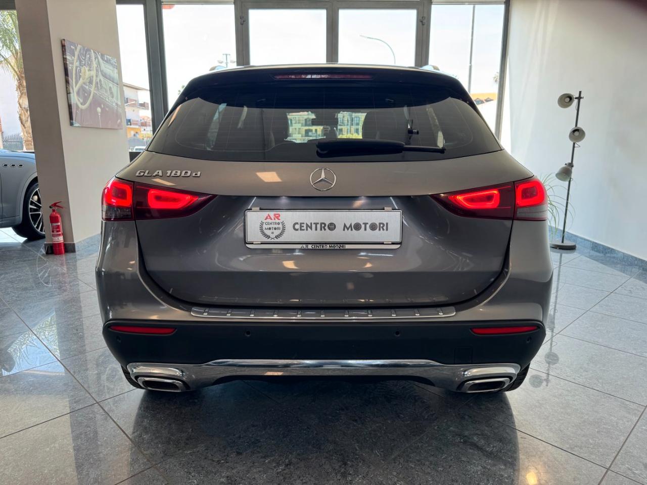 Mercedes GLA 180 d Sport Plus auto Carplay Led Full Opt