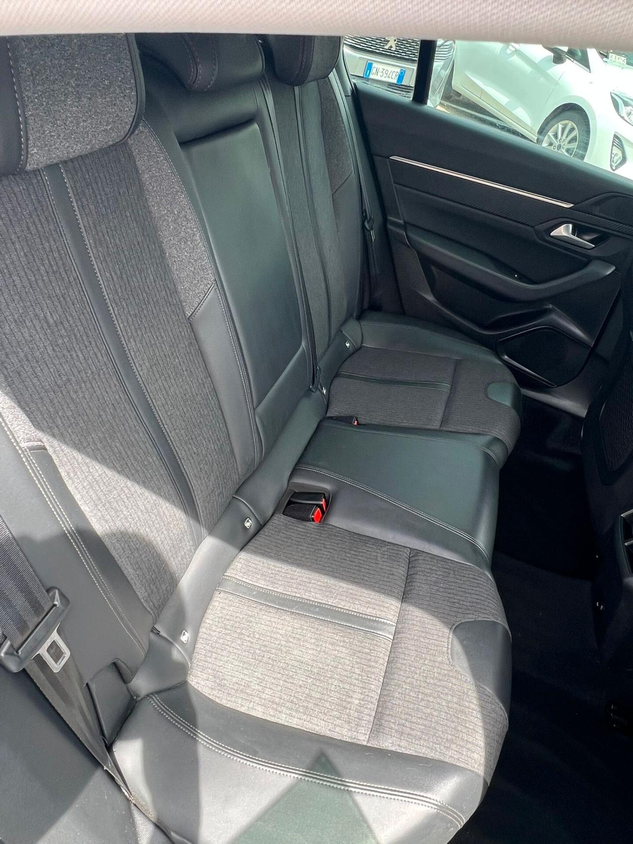 Peugeot 508 BlueHDi 130 Stop&Start EAT8 Allure
