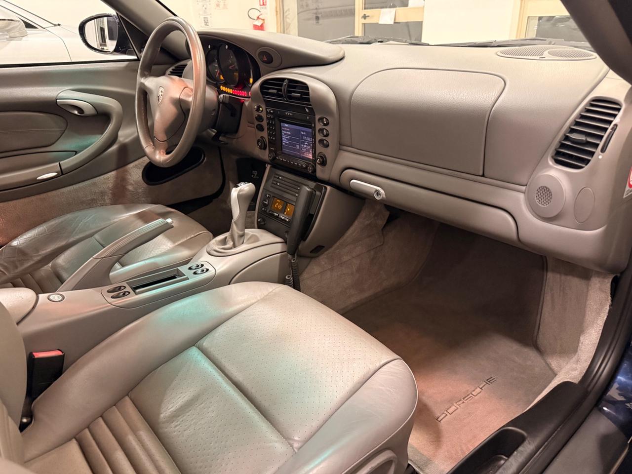 Porsche 911 Carrera Coupé **Manuale**