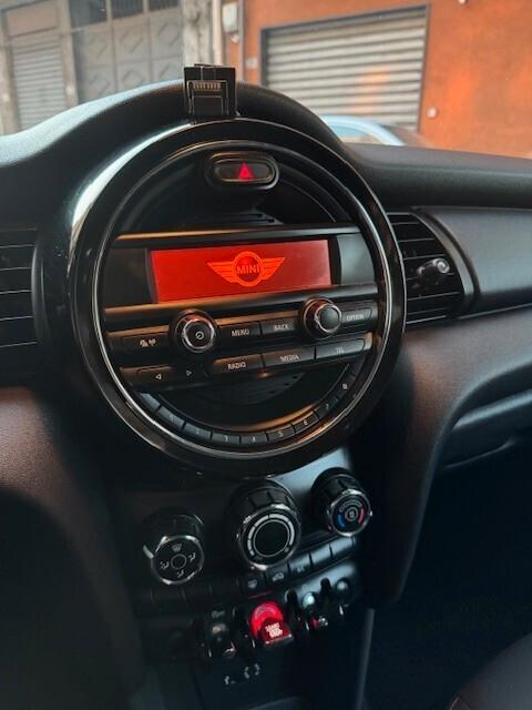 Mini Cooper 1.5 D 95 CV - In Garanzia