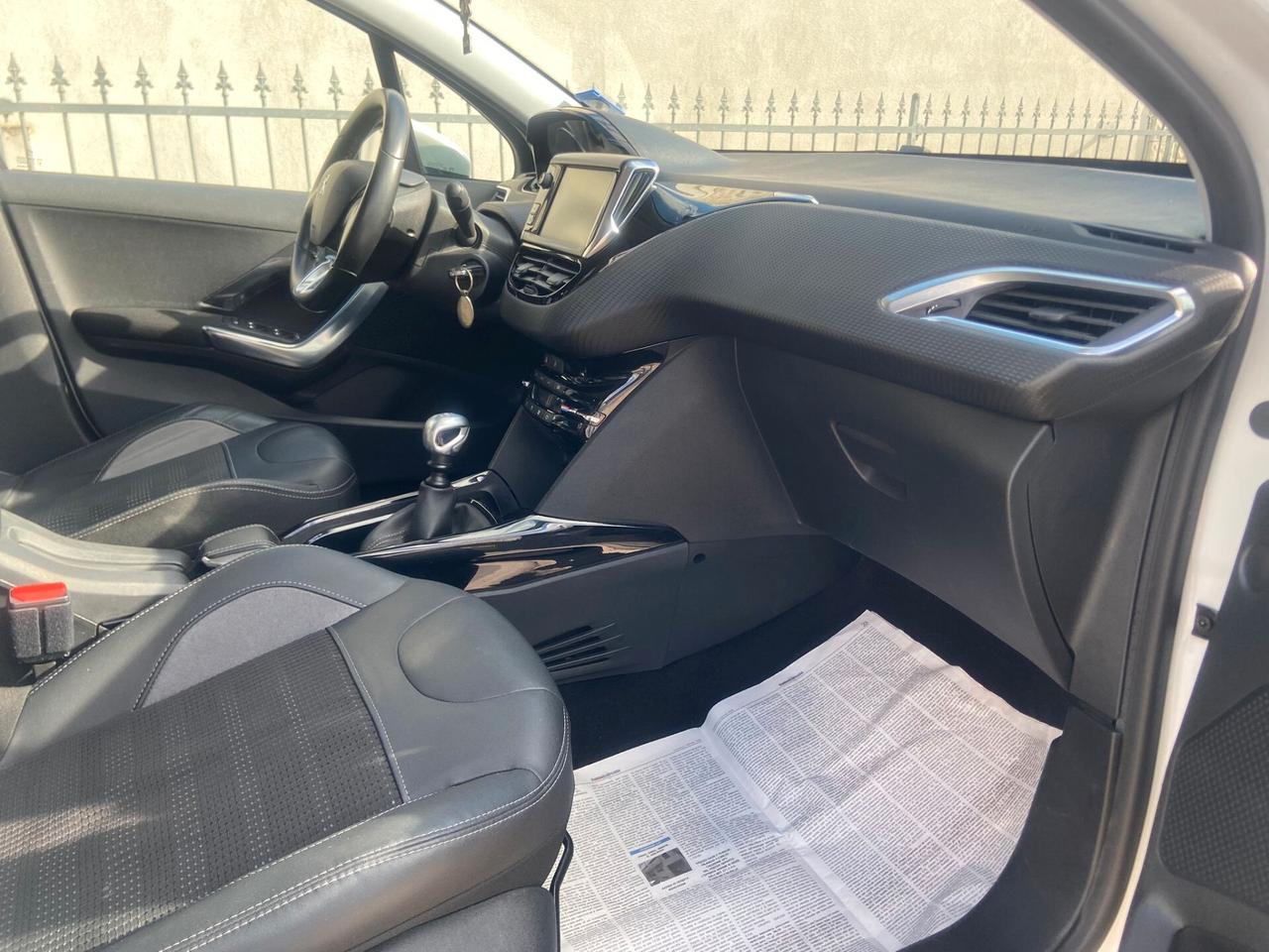 Peugeot 2008 BlueHDi 120 S&S Allure